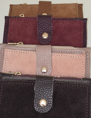 %100 Hakiki Süet & Deri Özel Üretim Çıtçıtlı / Fermuarlı Kartlık & Cüzdan %100 Hakiki Süet & Deri Özel Üretim Çıtçıtlı / Fermuarlı Kartlık & Cüzdan