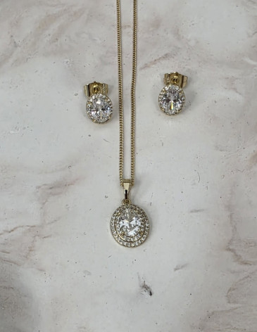 14K Altın Kaplama Çelik Oval Halo Zirkon Taşlı Kolye & Küpe İkili Takım 14K Altın Kaplama Çelik Oval Halo Zirkon Taşlı Kolye & Küpe İkili Takım