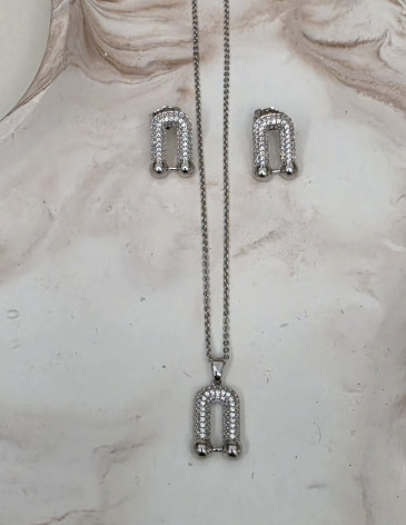 14 K Kaplama Çelik Zirkon Taşlı Nal / Kelepçe Kolye & Küpe İkili Takım