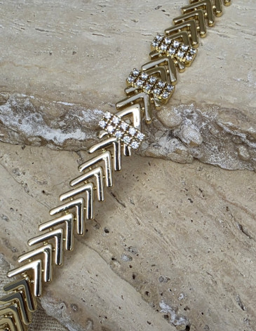 14K Altın Kaplama Çelik Pavé Zirkon Taşlı Balıksırtı (Chevron) Tasarım Bileklik 14K Altın Kaplama Çelik Pavé Zirkon Taşlı Balıksırtı (Chevron) Tasarım Bileklik