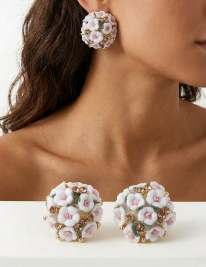 3D Taşlı Çiçek Buketi Küpe | Romantik Vintage Tasarım